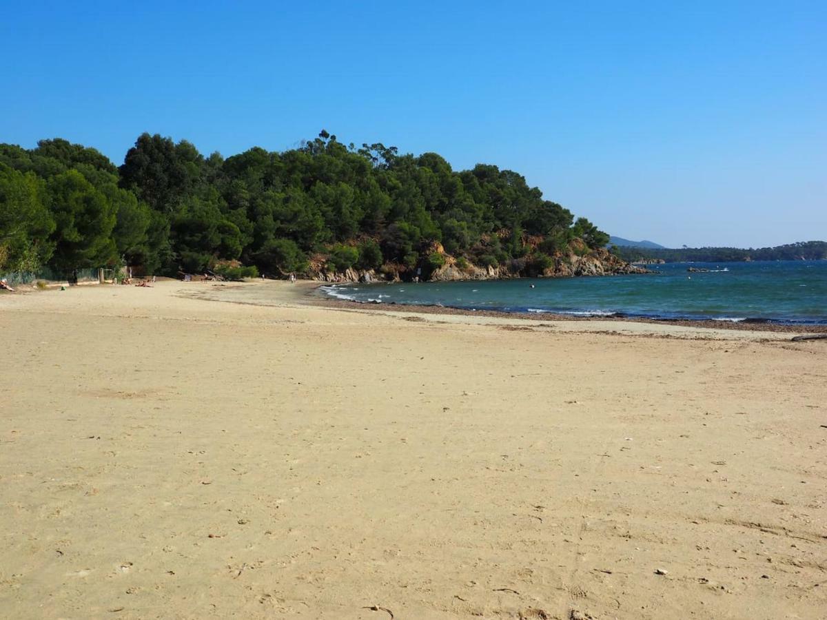 La Londe La Mer : Appartement Proche Plages & Vue Superbe Sur Les Iles D'Or Esterno foto