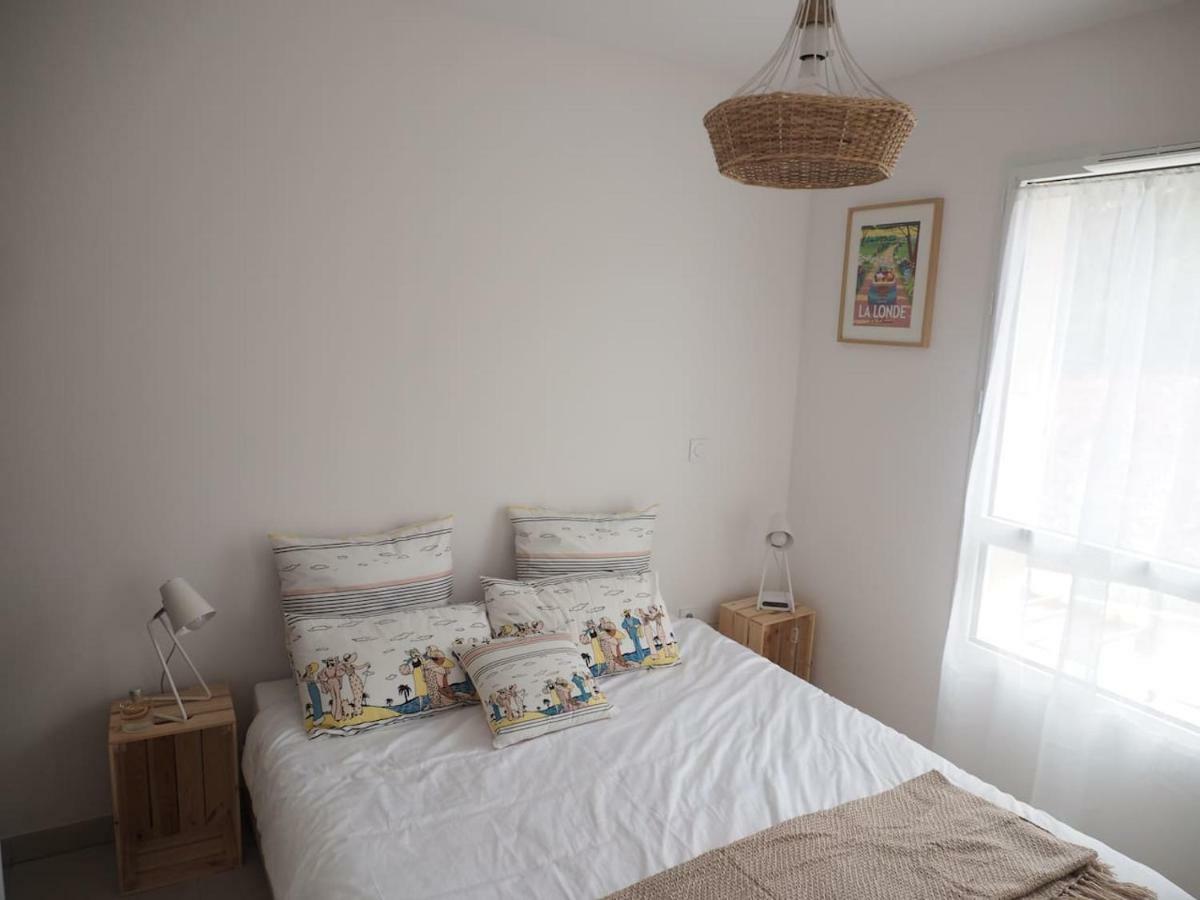 La Londe La Mer : Appartement Proche Plages & Vue Superbe Sur Les Iles D'Or Esterno foto